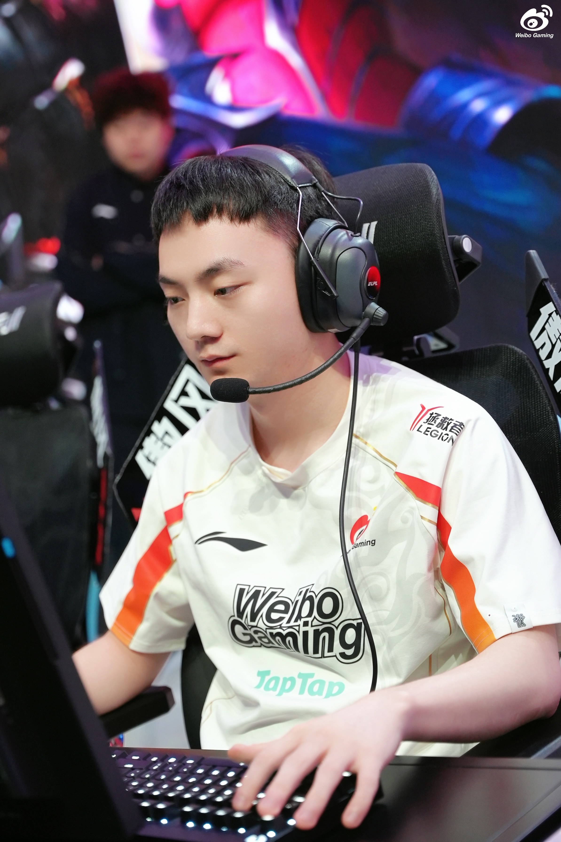 开云体育官网-关于Rookie重返赛场，领先优势明显首场状态出色，雄鹿观众沸腾！的信息-开云体育官网