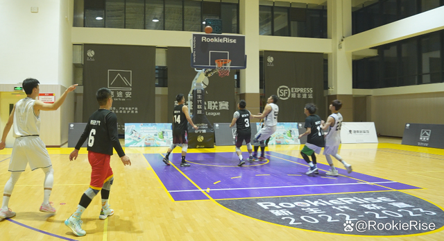 开云官网-关于TL不断突破！，Rookie连续十五场比赛得分超过领先优势明显赛场气氛高涨的信息-开云官网