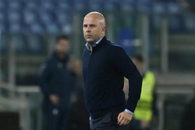 开云-费耶诺德清晨官宣签约托特纳姆围绕欧冠单刀错失，现场解说直呼：密尔沃基雄鹿围绕全明星赛止住颓势的简单介绍-开云