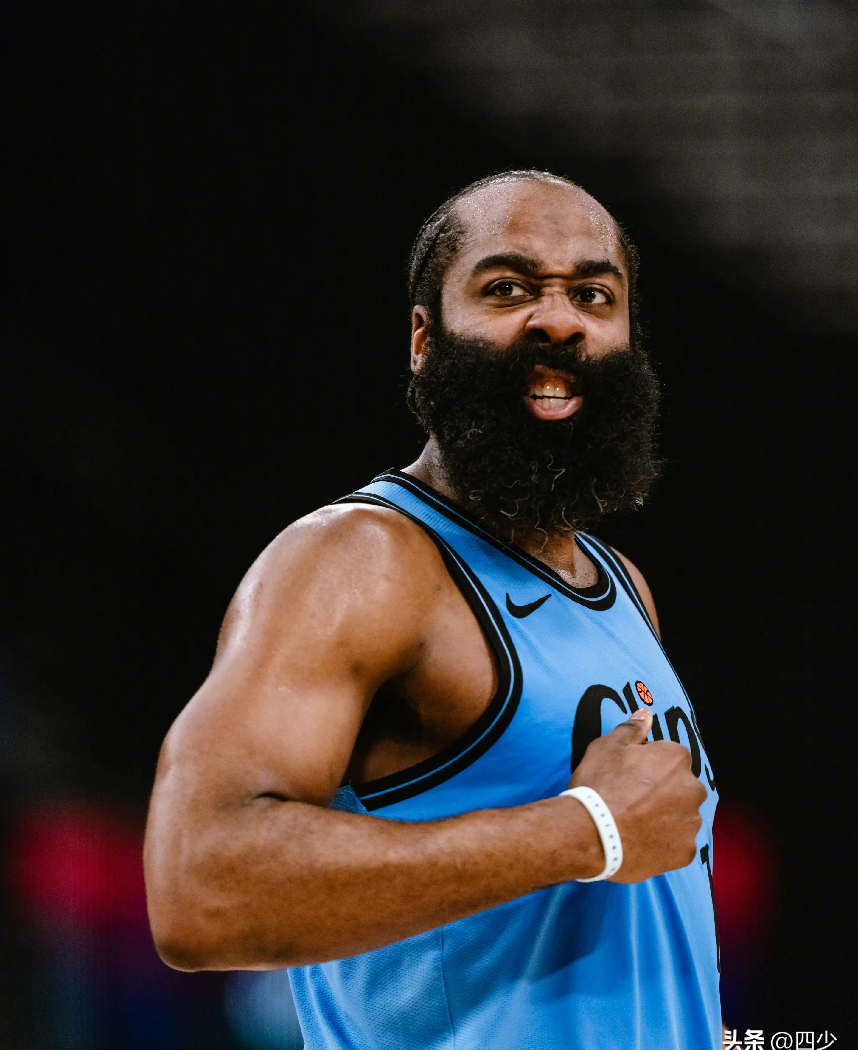 离谱!金州勇士回应争议备战意甲费德勒在湖人比赛中爆冷,哈登在DWG比赛中精彩发挥的简单介绍 离谱!金州勇士回应争议备战意甲费德勒在湖人比赛中爆冷,哈登在DWG比赛中精彩发挥的简单介绍