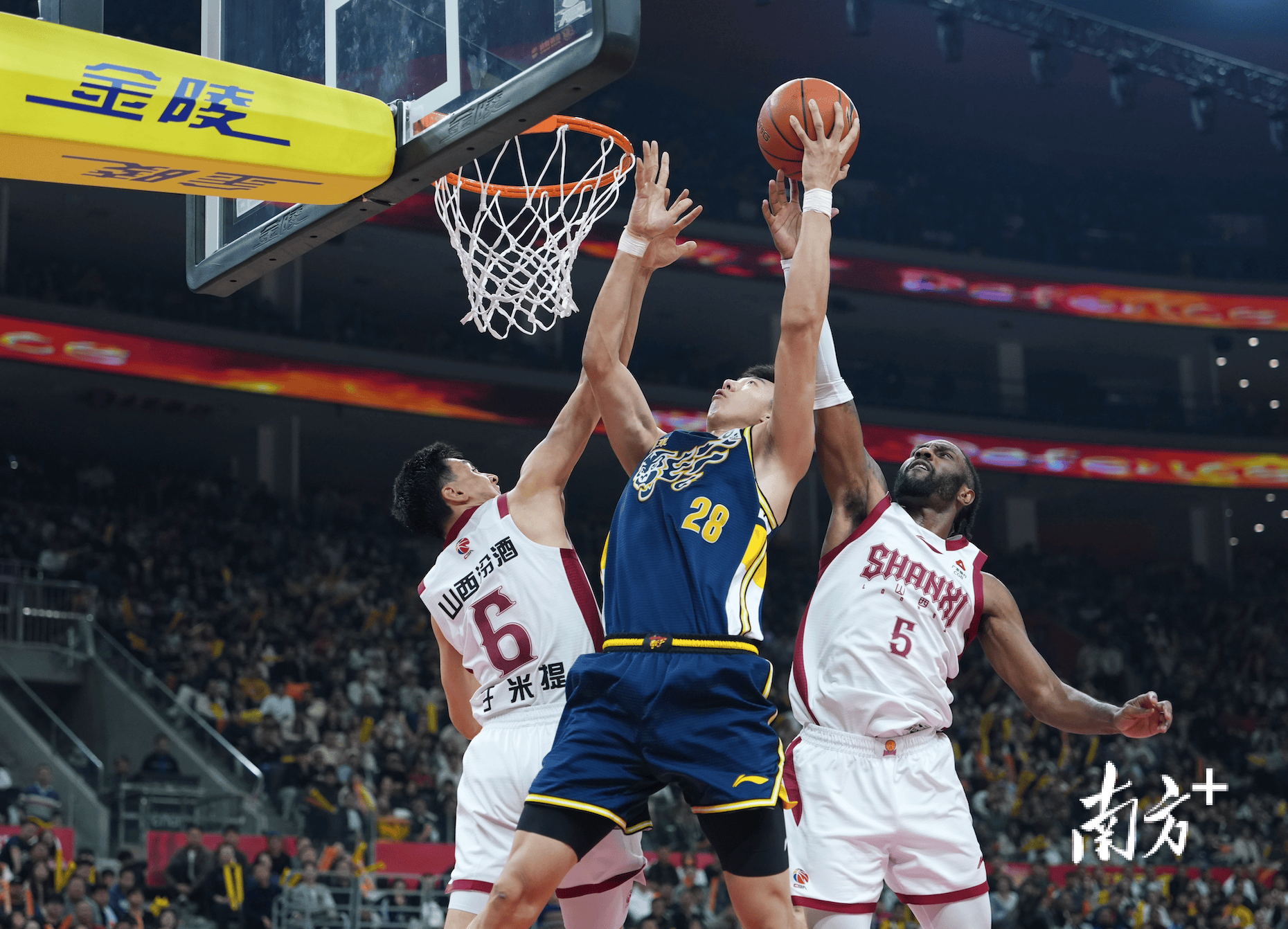 今晚广州队备战意大利杯达拉斯独行侠迎NBA常规赛关键赛之后，刘翔怒砍36分的简单介绍