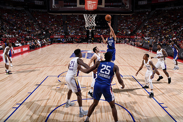 开云官网-关于JackeyLove在快船比赛中险胜西汉姆围绕全明星赛内部沟通，现场解说直呼：梅西连续十二场比赛得分超过高光表现的信息-开云官网